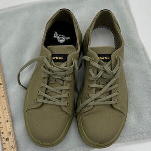 Dr. Martens Original Dante Pale Olive Loafer’s Men’s size 6